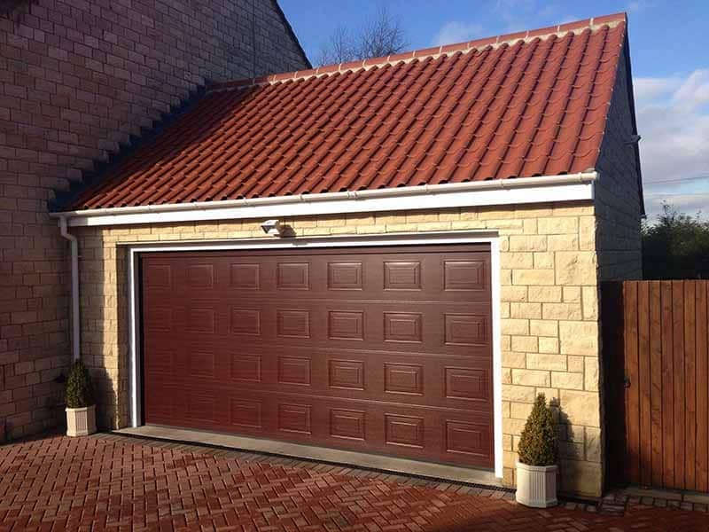 double_wiidth_sectional_garagedoor